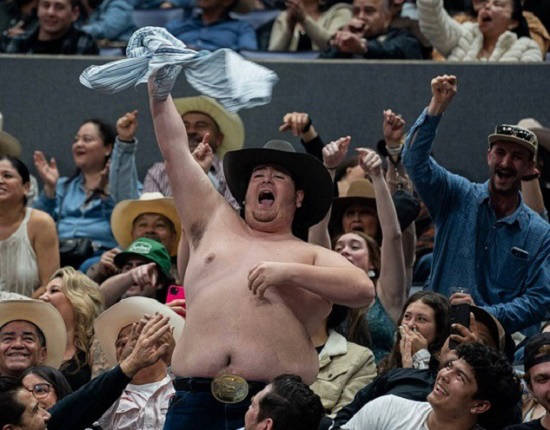 Shirtless man dancing