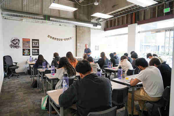 Pali High students in classroom